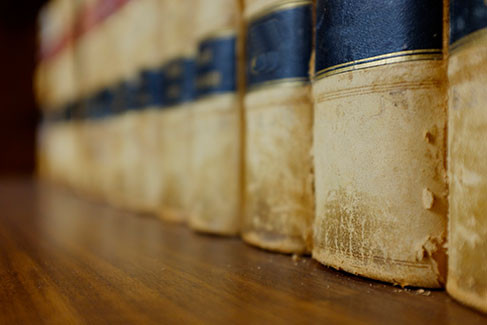 ... i assessorament legal.